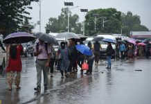 Tips To Take Care Of Your & Your Family’s Health During Monsoons health tips during monsoons